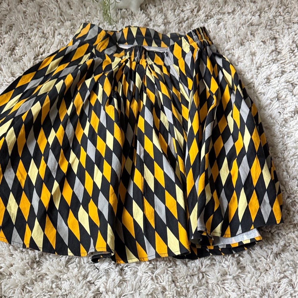 Vibrant Diamond Pattern 2017 Fall Laura Byrnes A-Line Skirt - Picture 3 of 9